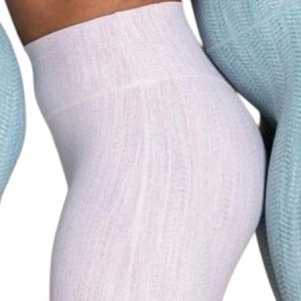 P'tula Lavender/White 